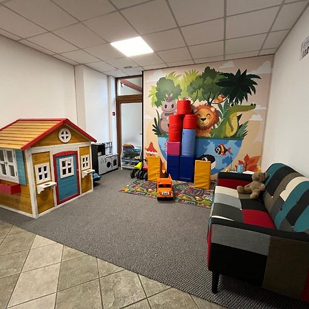 Apartman Dagmar Besenova Bagian luar foto
